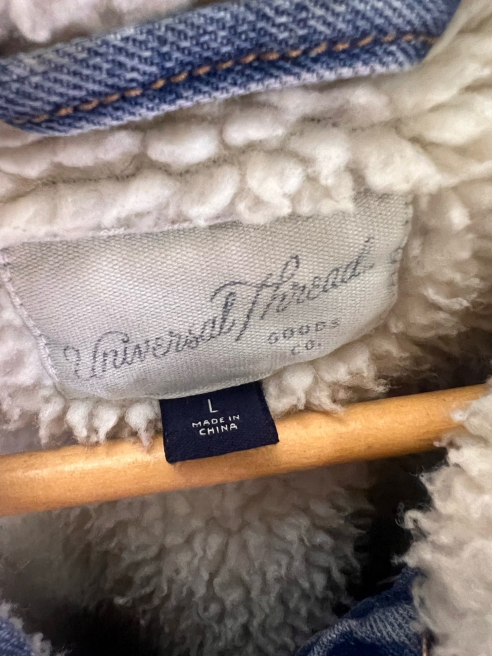 Universal Thread Sherpa Lined Denim Jacket L Cozy Trucker Jean Jacket - Picture 7 of 8